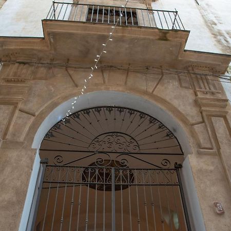 La Maison A La Cathedral Palermo Luaran gambar