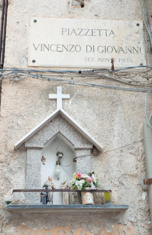 La Maison A La Cathedral Palermo Luaran gambar